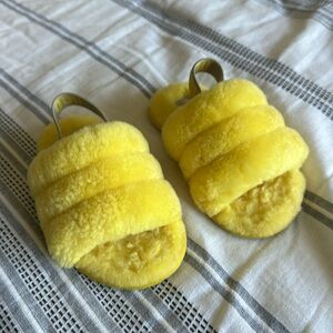 UGG toddler size 8 yellow slippers